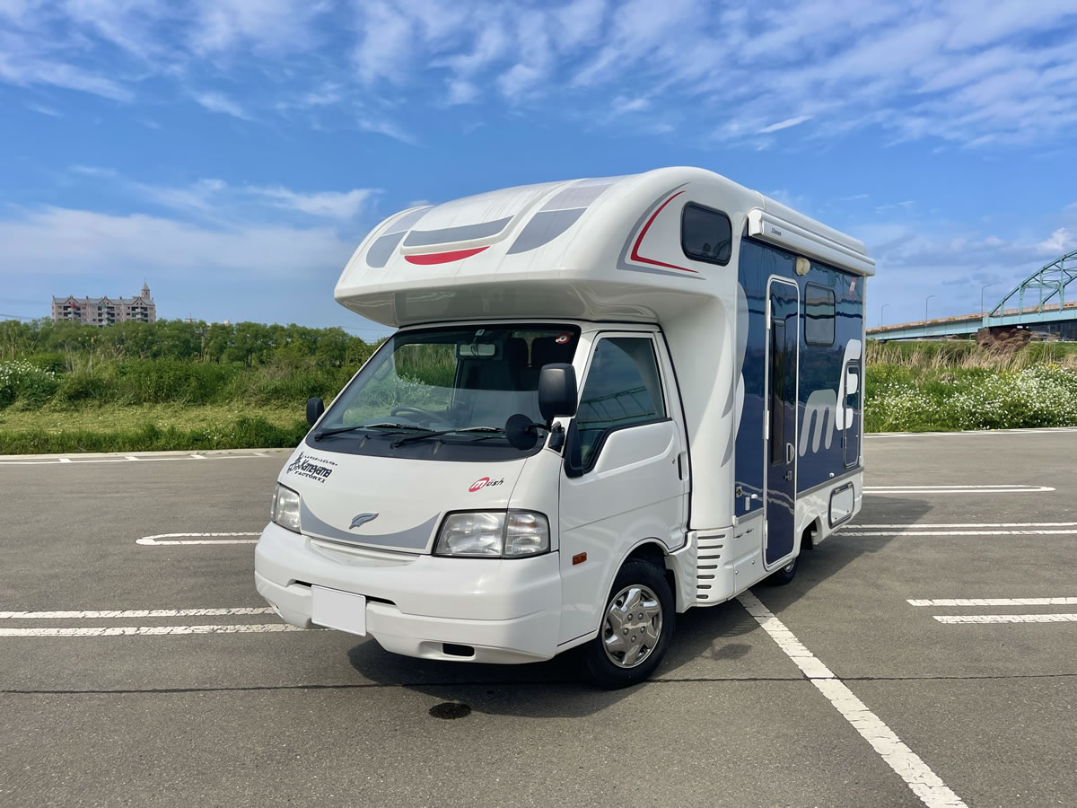 Kameyama factory motorhome 'Mash' .